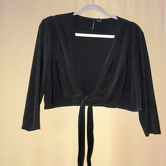 Elegant Black Tie-Front Blazer - Picture 1 of 2